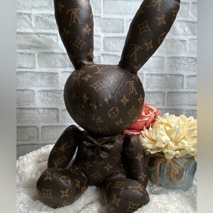Luxury Brown Designer Bunny Decor